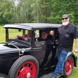 Meet your Posher, Daniel